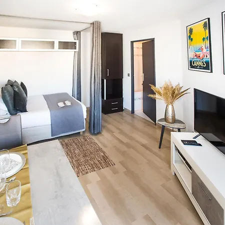 Centre Gambetta Apartment Cannes